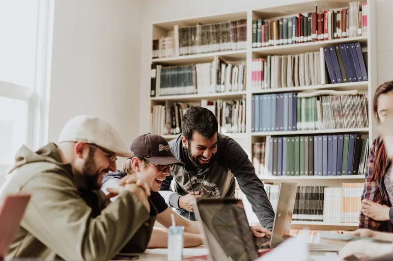 定格体育精彩瞬间 - 雷速下载